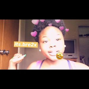 Meet your Posher, Briana